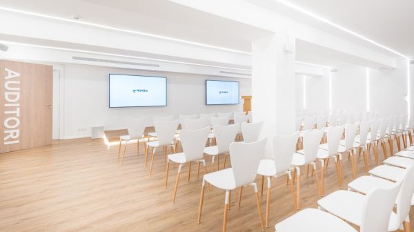 Photo of PANGEA The Travel Store Barcelona 3