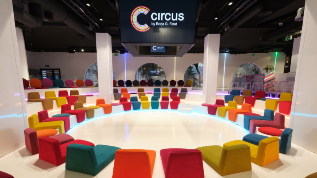 Image of CIRCUS BY BORJA G.FINAT