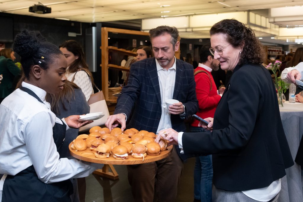 Foto de Presentación del Estudio de Mercado 2023 en Madrid 10