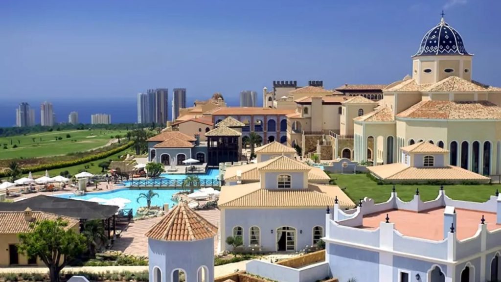 Foto de COSTA BLANCA DMC 10