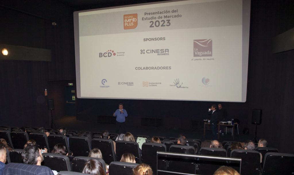 Foto de Presentación del Estudio de Mercado 2023 en Sevilla 27