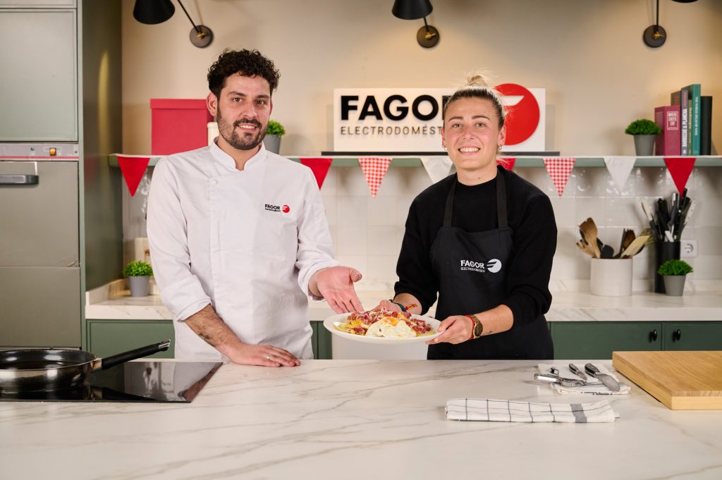 Fagor celebra el cumpleaños de las jugadoras del Atlético de Madrid Femenino con ‘La receta de 