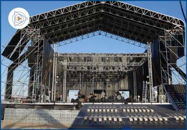 Photo of Innomedia Alquiler de tarimas y escenarios 6