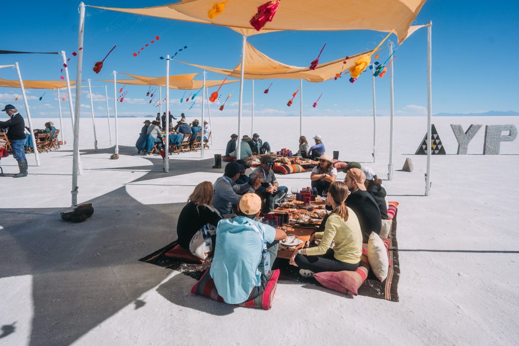 Una convención anual en el salar más grande del mundo ¡Wow!