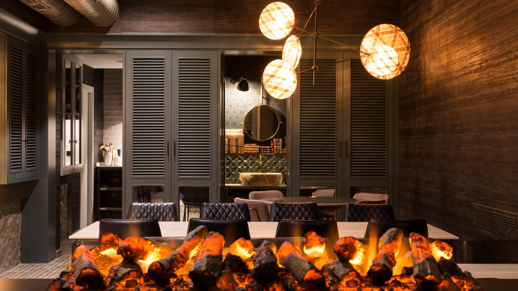 Así es El Cónclave, el espacio de moda para reuniones privadas en Madrid