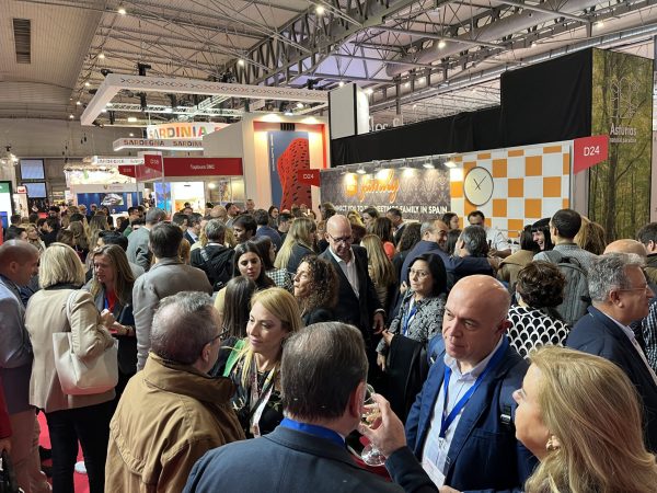 Foto de Cóctel del sector español en IBTM 2024 3