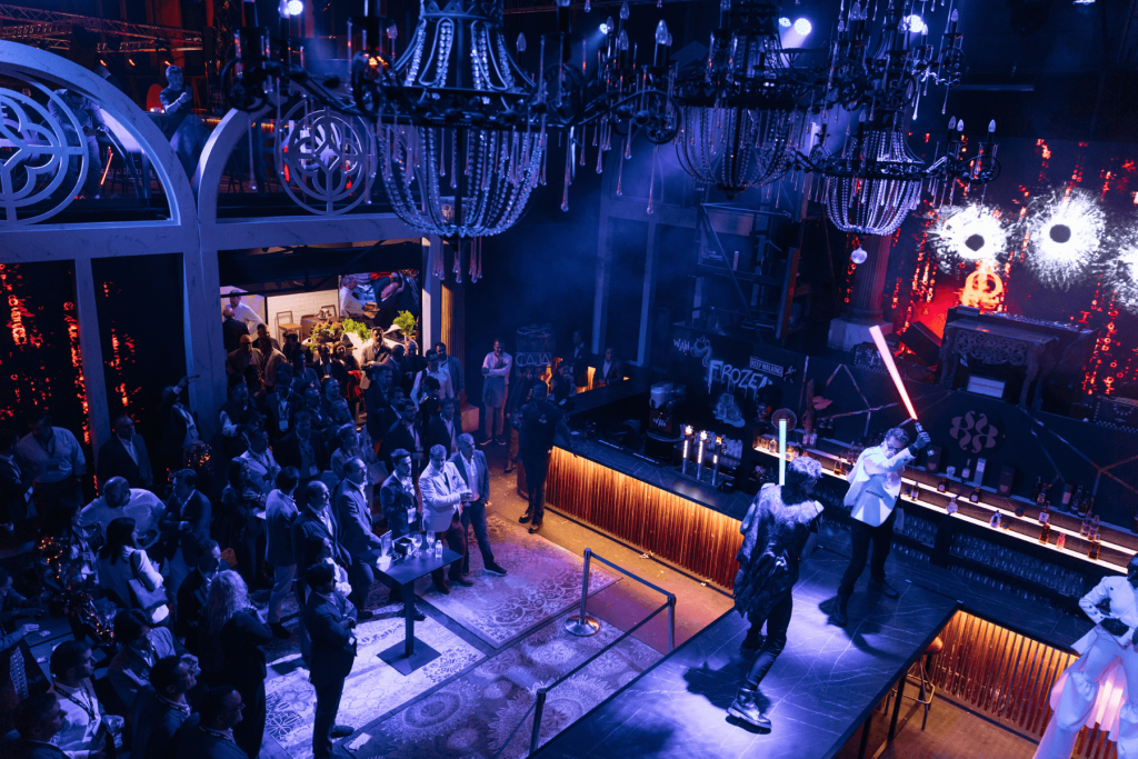 KIA EVolution', un encuentro “futurista” para presentar el nuevo modelo EV9