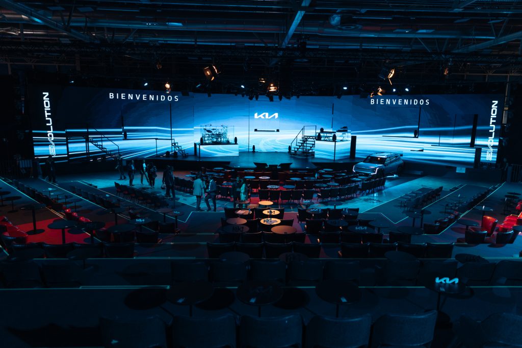 ‘KIA EVolution’, un encuentro “futurista” para presentar el nuevo modelo EV9