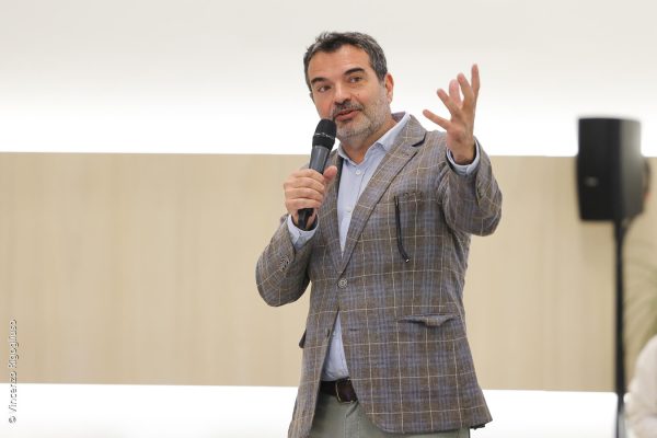 Foto de Presentación Estudio de Mercado 2024 BARCELONA 2