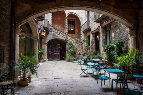 Benditos Lugares, nueva empresa de gestión de espacios en Cataluña