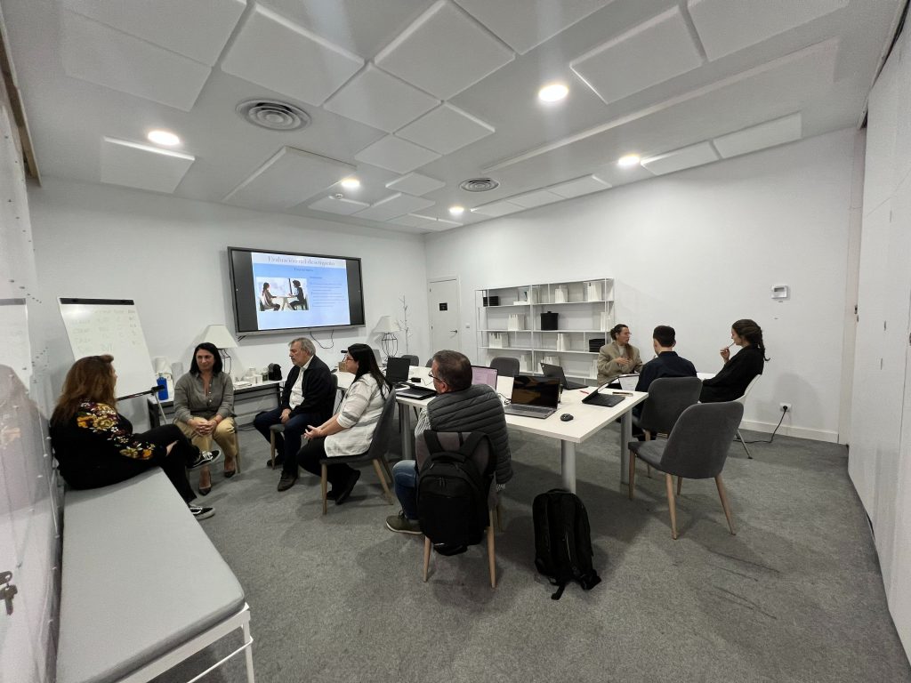 SOMOS Experiences imparte una formación en competencias digitales para el crecimiento de su equipo