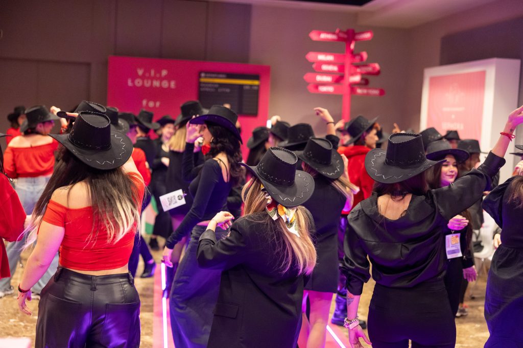 El Brand Campus de Sephora hace viajar a los beauty consultants por las marcas que componen su ofer