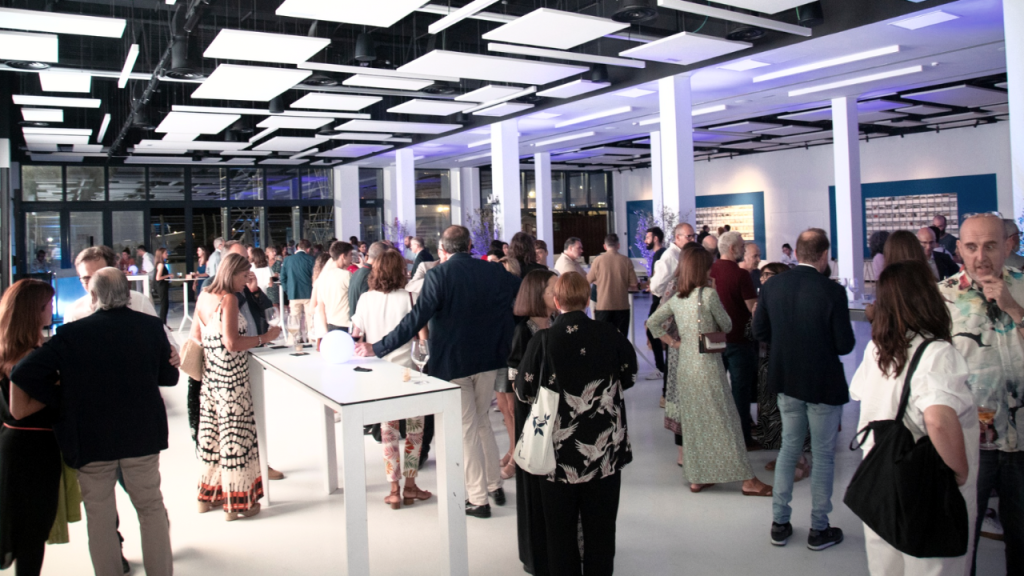 Photo of BIOHUB VLC 3