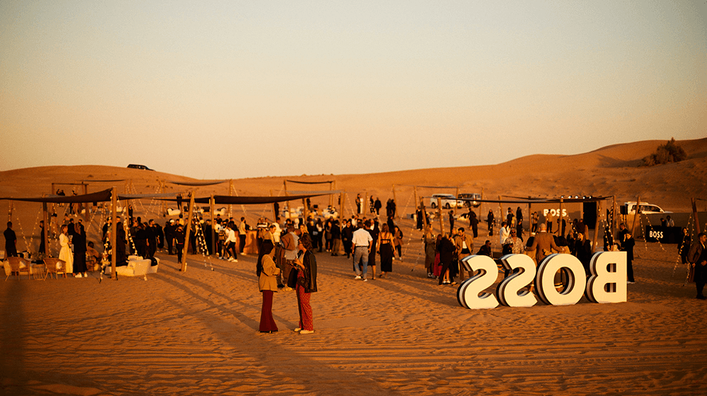 5 desfiles de moda celebrados fuera de la tradicional pasarela 