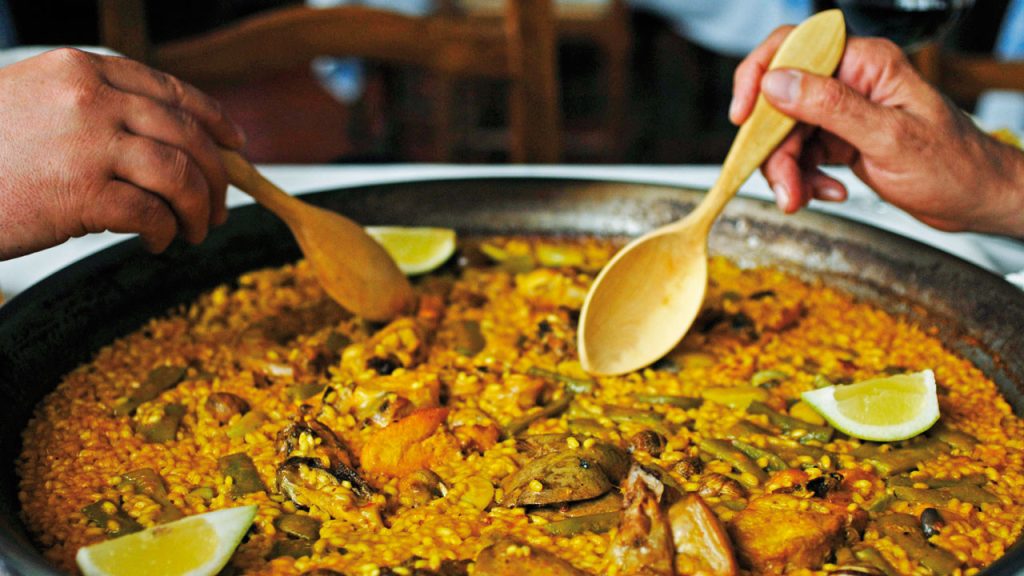 Photo of Valencia DMC 6