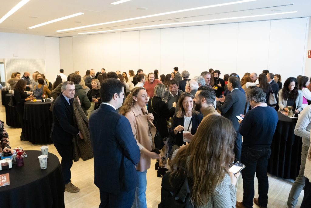 Foto de Presentación Estudio de Mercado 2025 MADRID 37