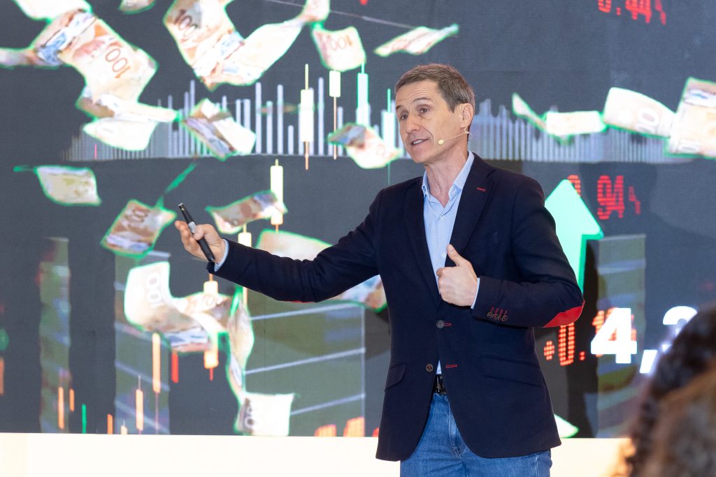 Foto de Presentación Estudio de Mercado 2025 MADRID 111