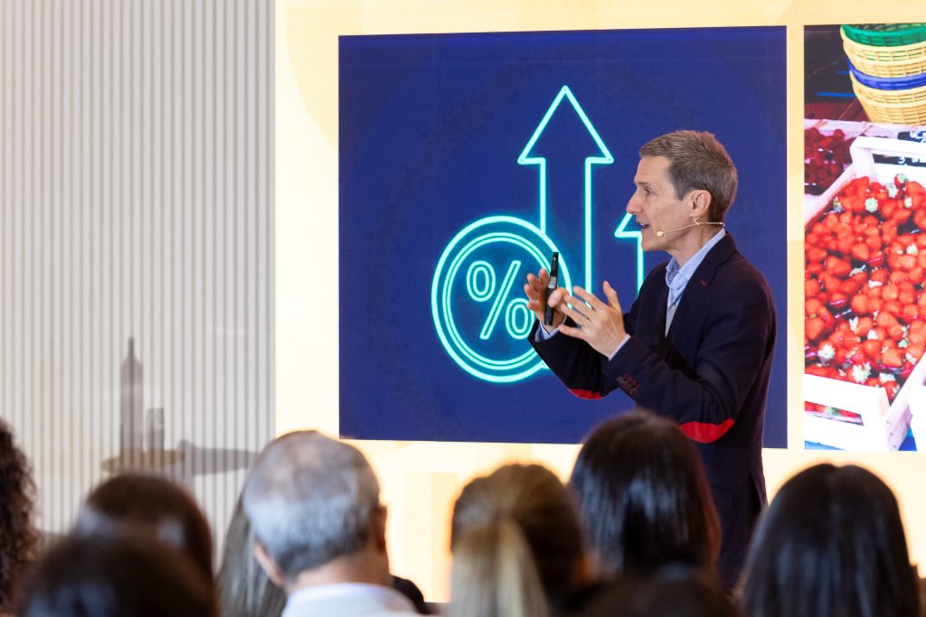 Foto de Presentación Estudio de Mercado 2025 MADRID 72