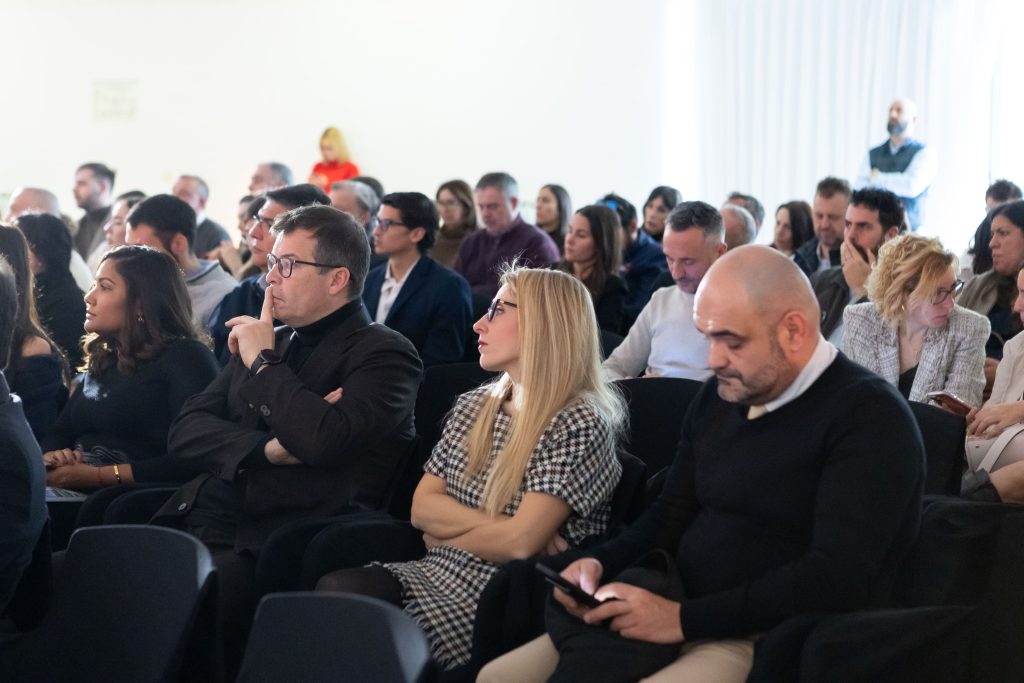 Foto de Presentación Estudio de Mercado 2025 MADRID 54