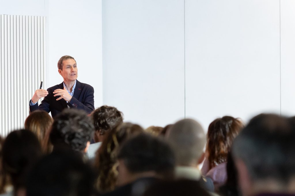 Foto de Presentación Estudio de Mercado 2025 MADRID 56