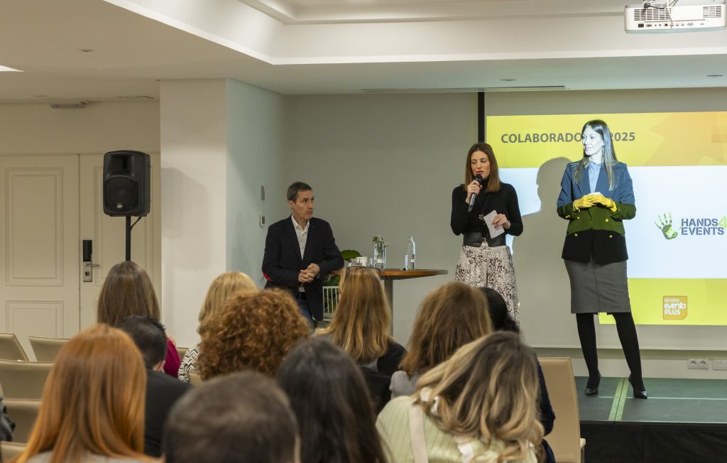 Foto de Presentación Estudio de Mercado 2025 SEVILLA 75