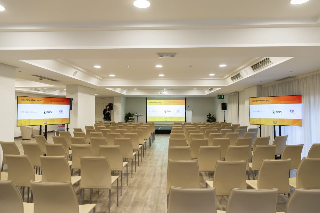 Foto de Presentación Estudio de Mercado 2025 SEVILLA 85