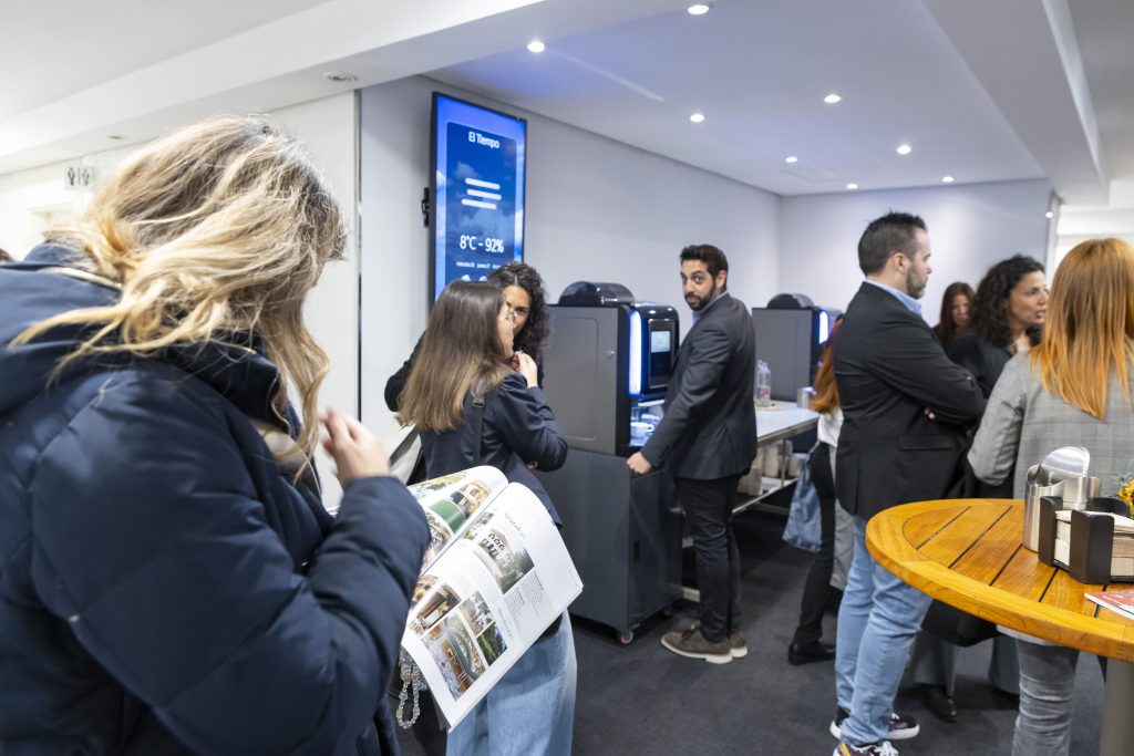 Foto de Presentación Estudio de Mercado 2025 SEVILLA 97