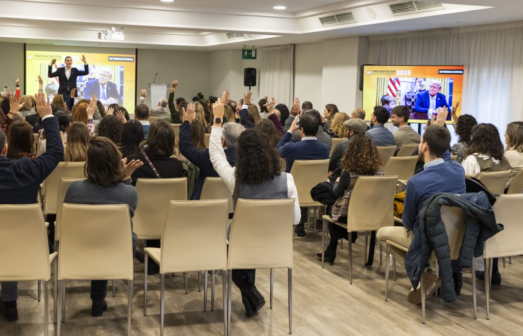 Foto de Presentación Estudio de Mercado 2025 SEVILLA 48