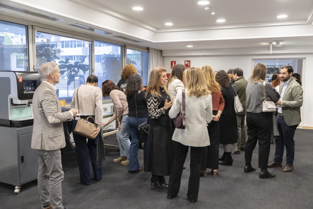 Foto de Presentación Estudio de Mercado 2025 SEVILLA 16