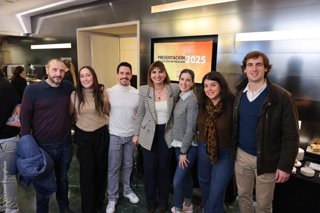 Foto de Presentación Estudio de Mercado 2025 BARCELONA 22