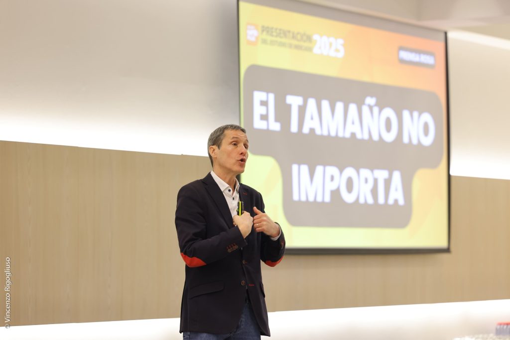 Foto de Presentación Estudio de Mercado 2025 BARCELONA 50