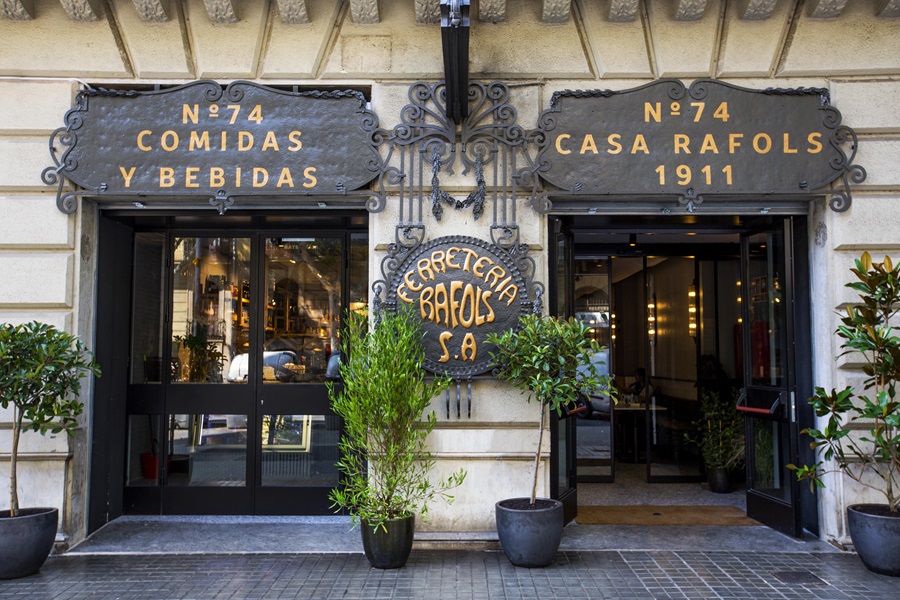 Banco de Boquerones: un mar de posibilidades gastronómicas en Barcelona