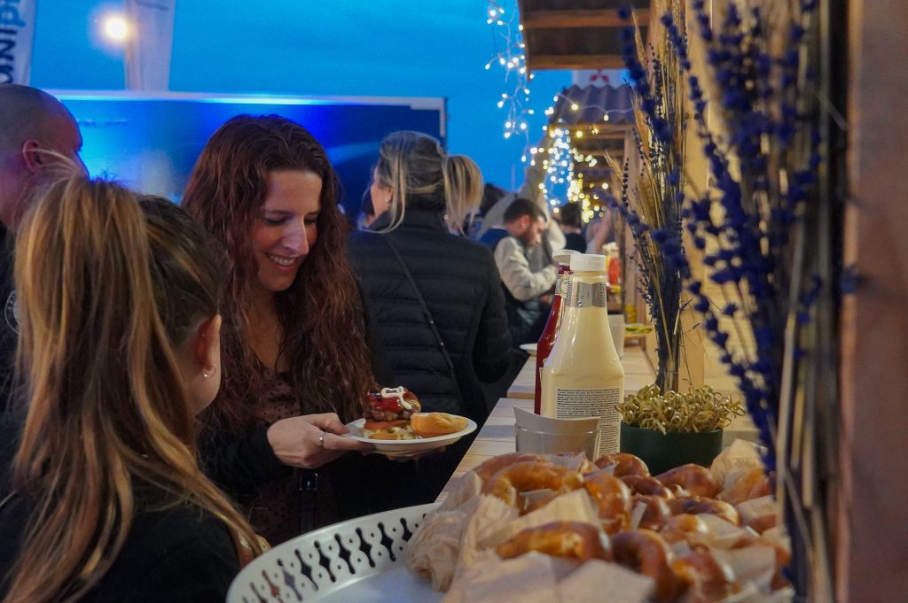 Un evento a lo Oktoberfest para inaugurar un nuevo concesionario en Mallorca