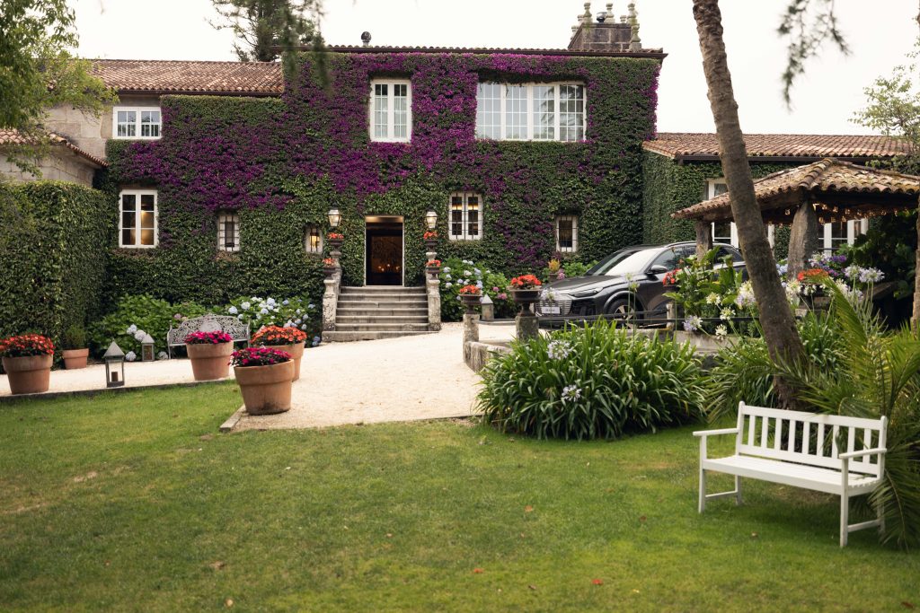 Audi apuesta por la costa de Galicia para organizar su reunión nacional