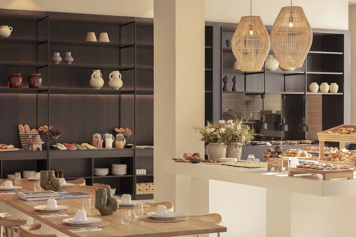 Photo of Elisabeth by the Sea 3