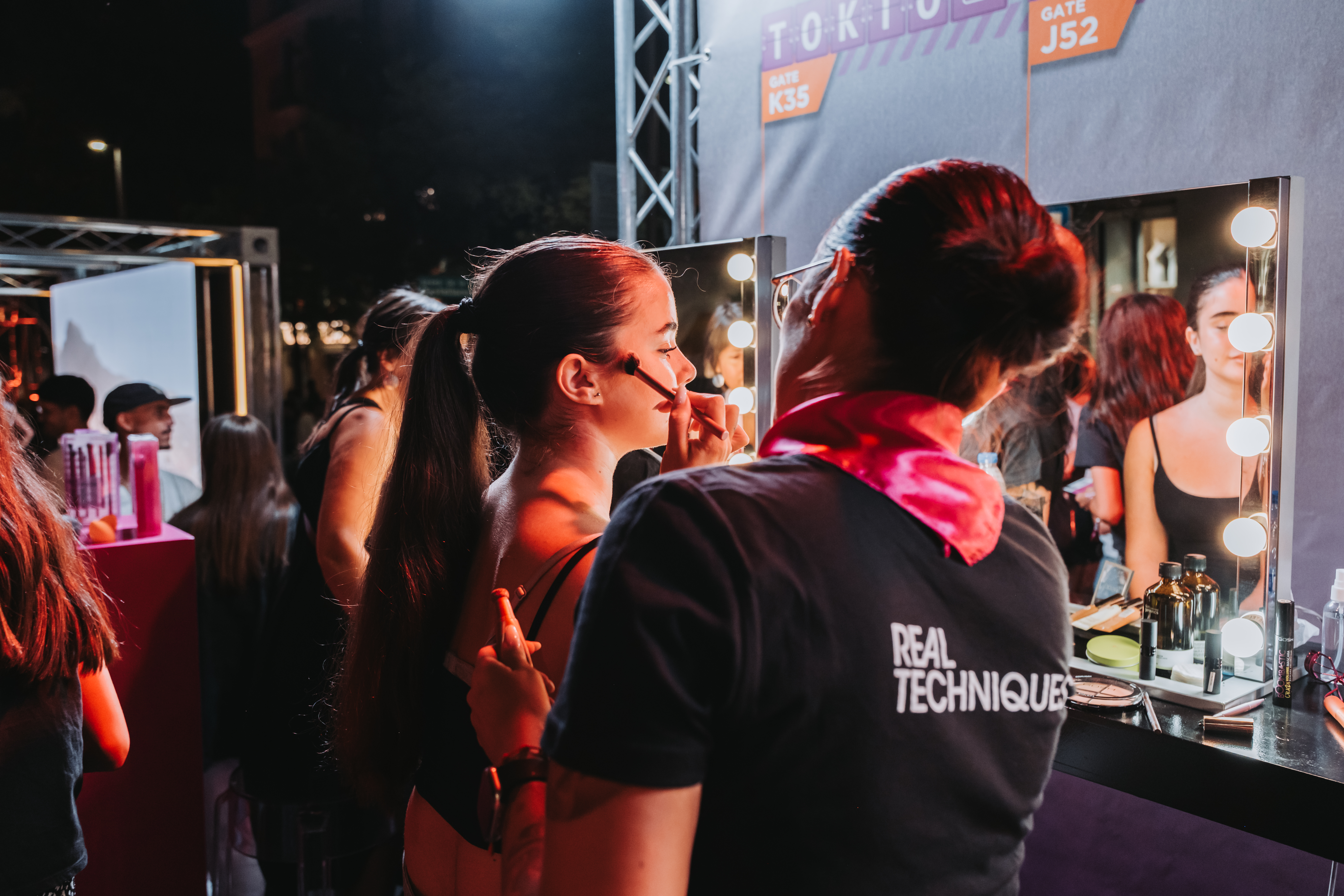 Vogue Fashion Night Out 2025