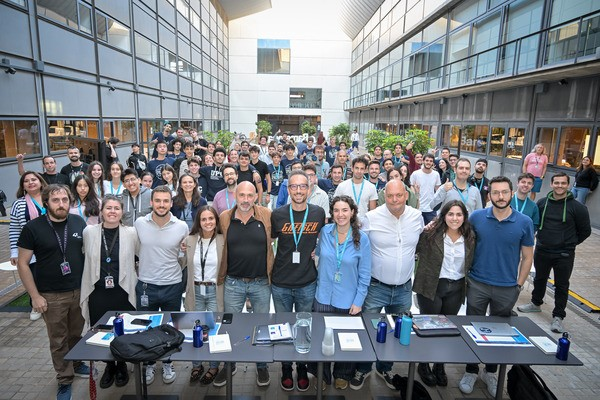 48 horas para hackear el futuro: así se vivió el NASA Space Apps Challenge en España