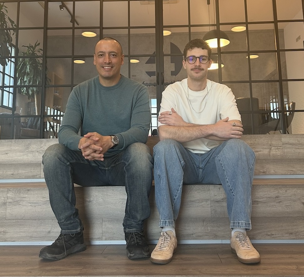 4foreverything ficha a Silvio Alejandro Rodríguez y Sergio Alonso para reforzar su área creativa