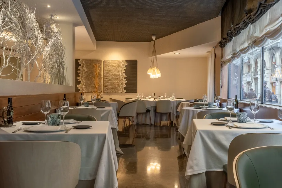 Photo of Hotel Catalonia Ramblas 5