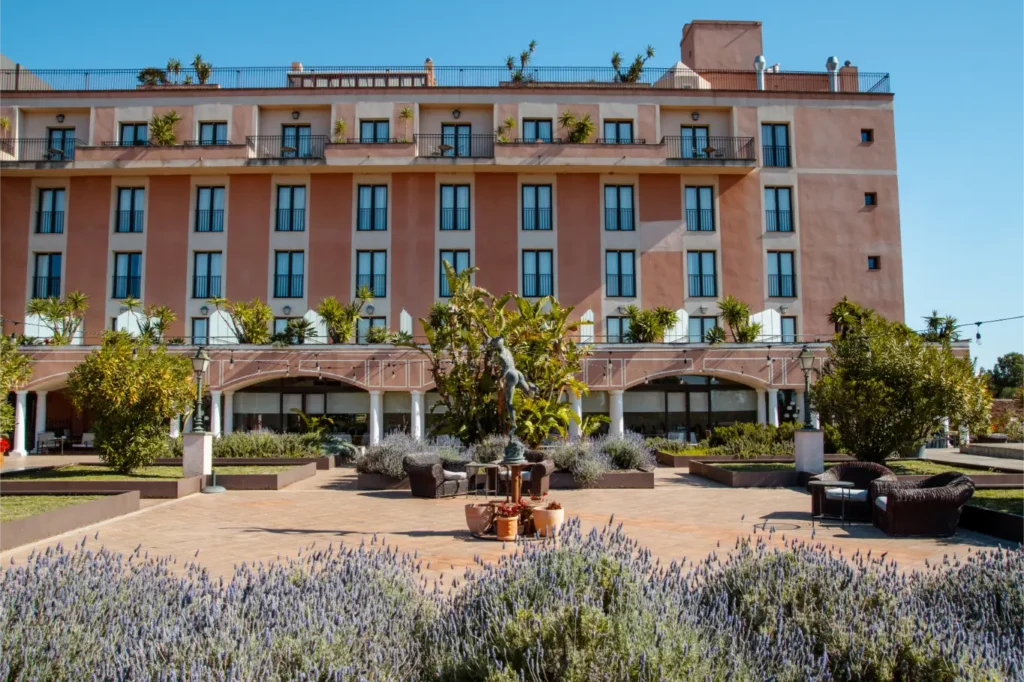 Photo of Hotel Termes Montbrió 1