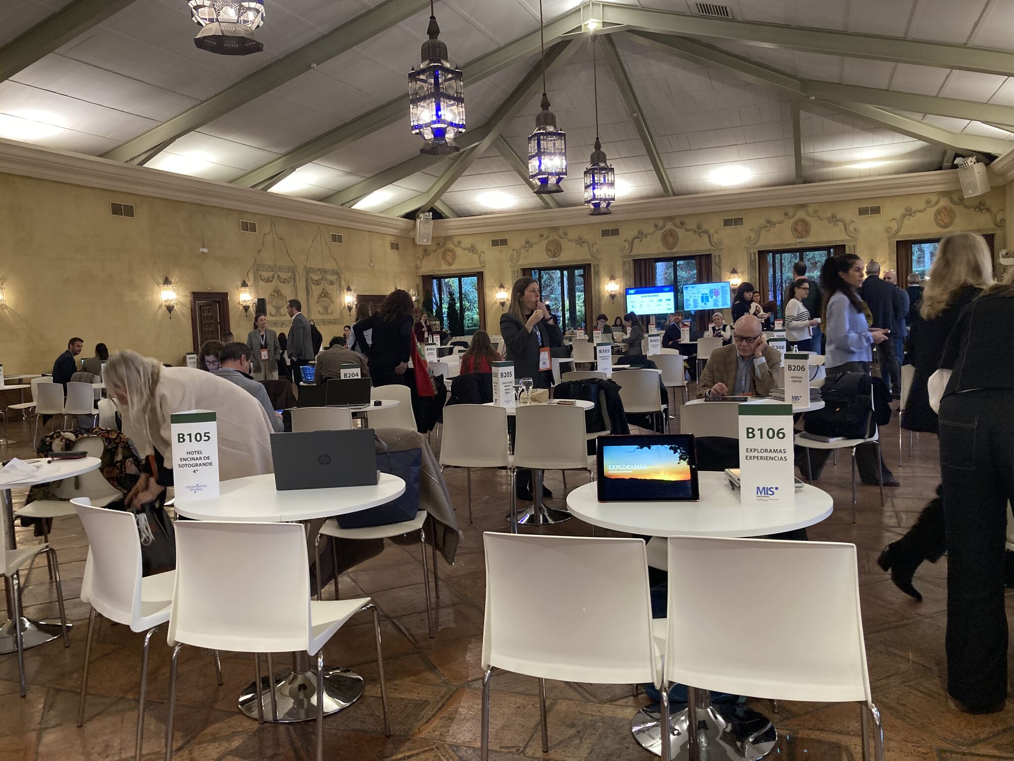 Exploramás participa en el MIS Nacional y refuerza su posicionamiento en el sector MICE