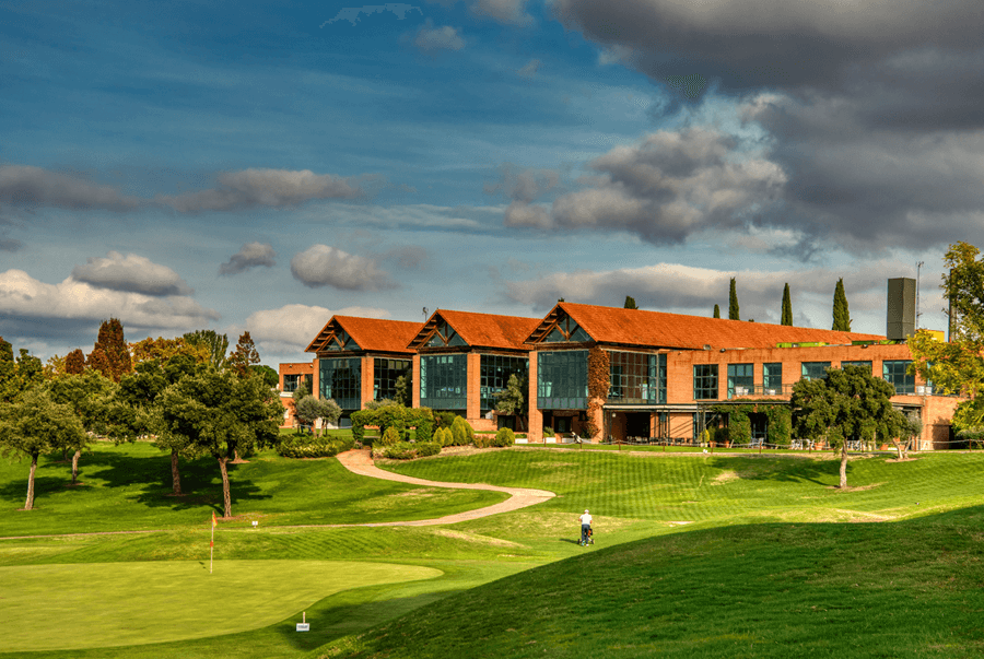 Campos de golf en Madrid: cuando el MICE sale al césped