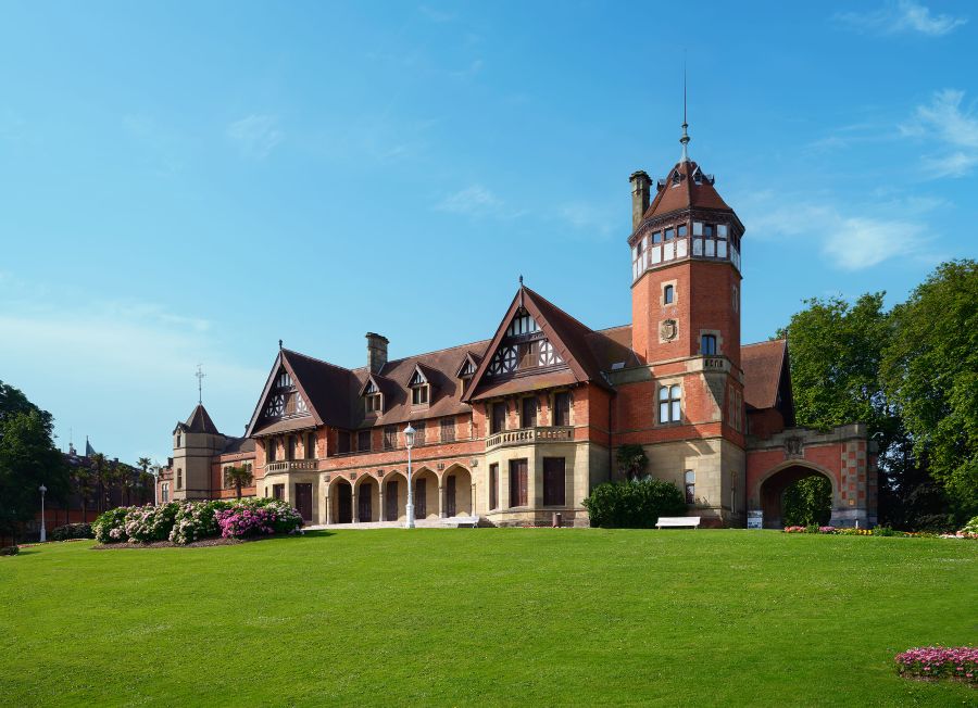 El renovado Palacio Miramar refuerza su posicionamiento como espacio premium para eventos en Donos