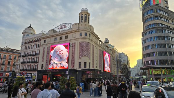 Callao convierte el bingo en espectáculo 