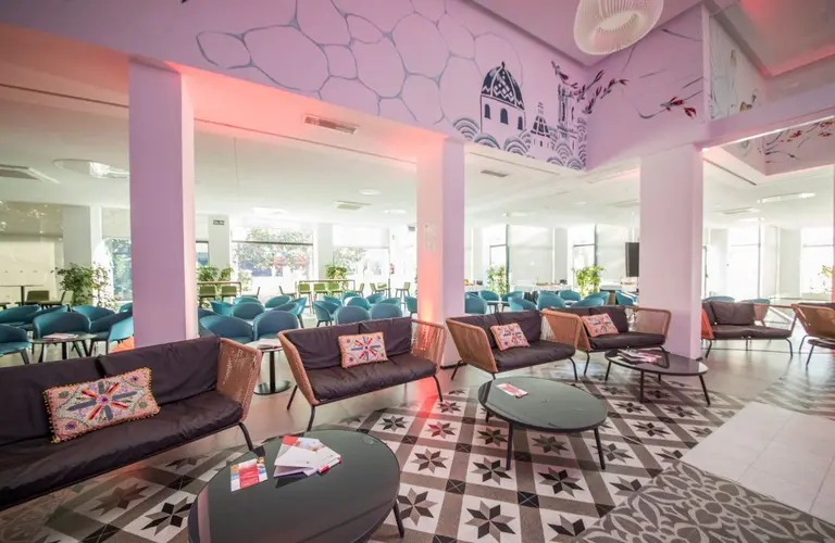 Foto de Hotel Cap Negret 2