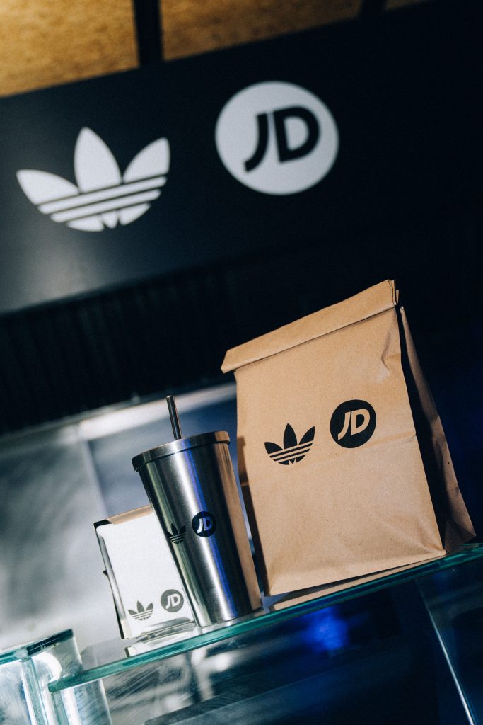 JD ADIDAS SUPERSTAR MORAD