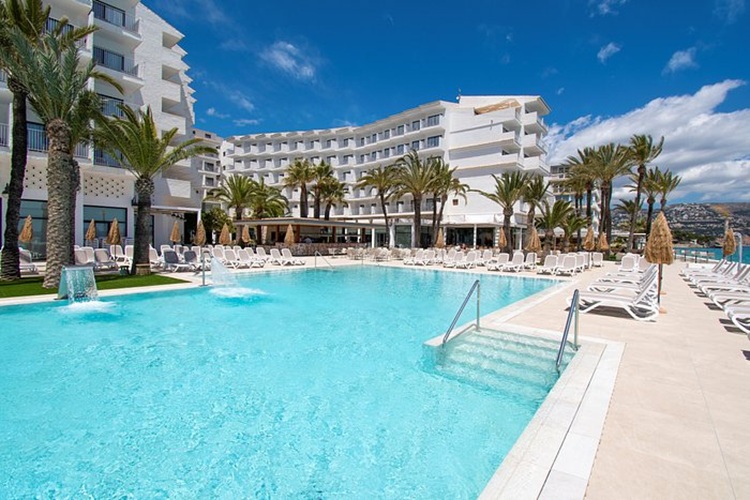 Foto de Hotel Cap Negret 10