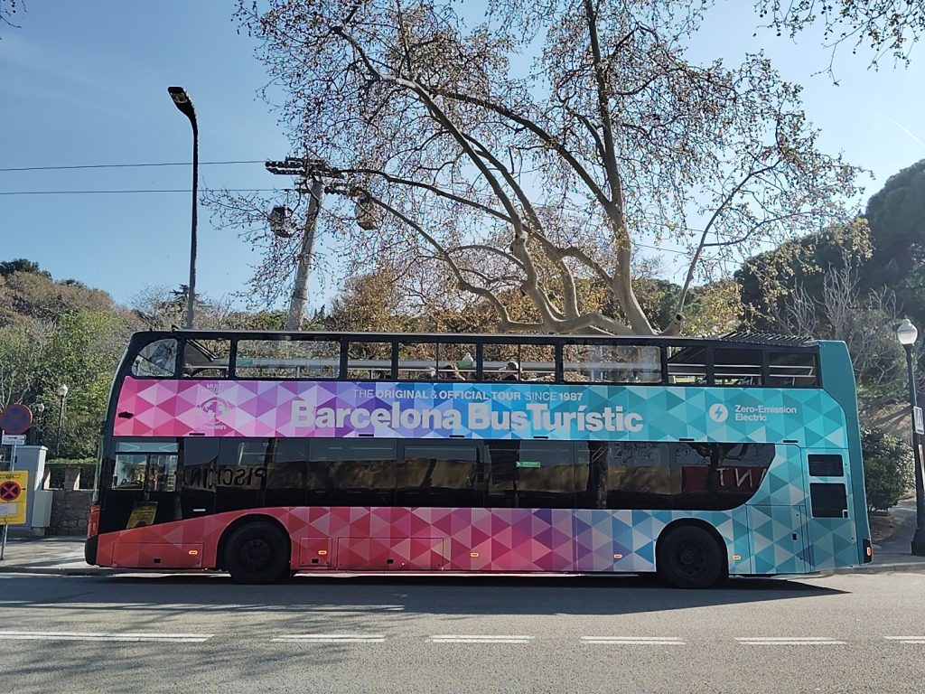 Barcelona se mueve en eléctrico: la nueva experiencia MICE sobre ruedas