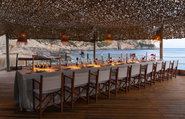 Moët & Chandon inaugura el verano en Mallorca con un brand space exclusivo que refleja algunas