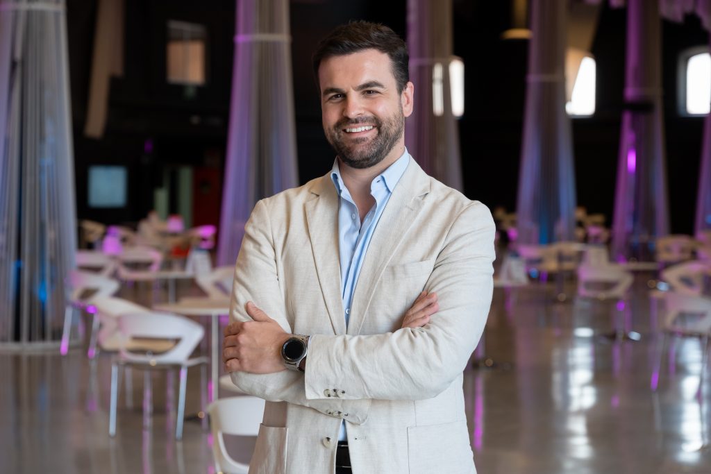 Antonio Arcas, nuevo director comercial de Grupo Puerto de Cuba La Raza